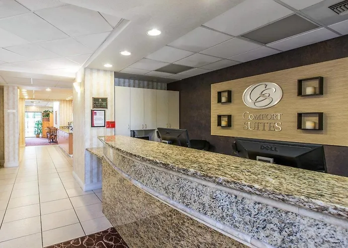 Comfort Suites Palm Desert I-10