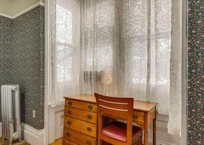 Thayers Inn