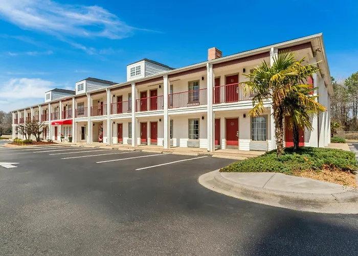 Red Roof Inn & Suites Wilson