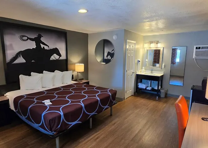 Super 8 By Wyndham Sonora
