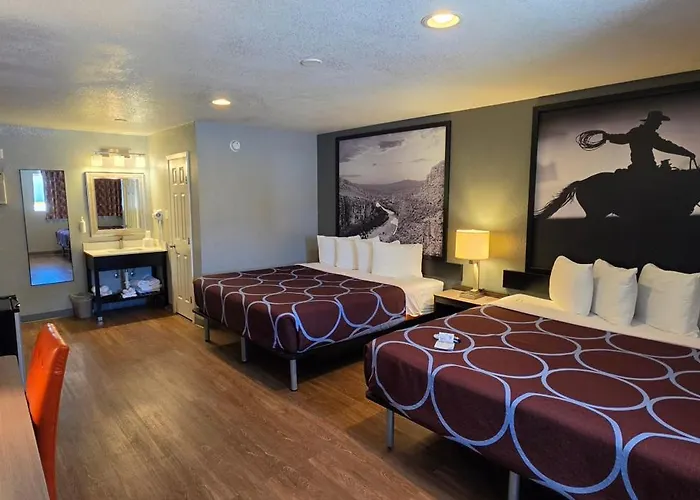 Super 8 By Wyndham Sonora