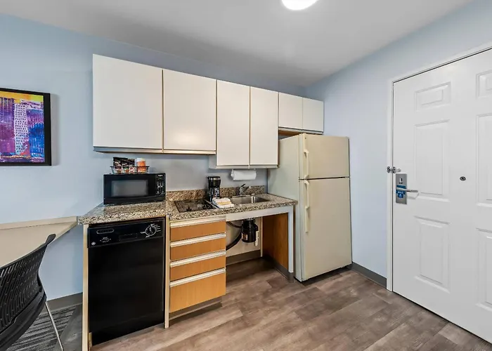 Mainstay Suites Cincinnati