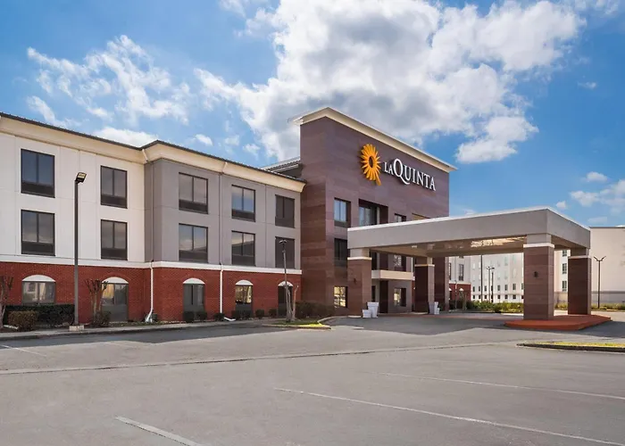 La Quinta Inn & Suites By Wyndham Bessemer