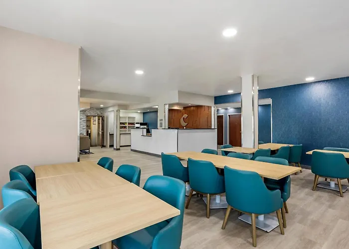Comfort Inn & Suites Harrisburg-Hershey North