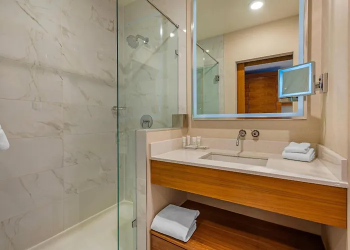 Radisson Hotel & Conference Centre Calgary Airport