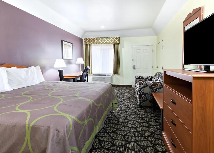Super 8 By Wyndham Fairfield Tx
