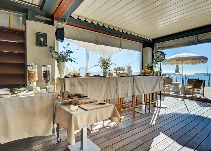 Hotel Le Bor à Hyères