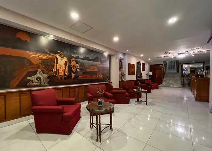 Hotel Aztlan