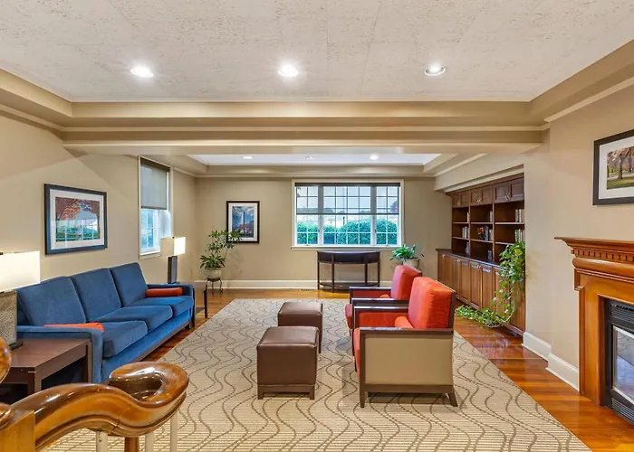 Comfort Inn Foxboro - Mansfield