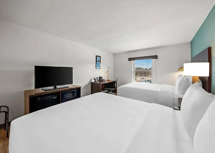 Comfort Inn Foxboro - Mansfield