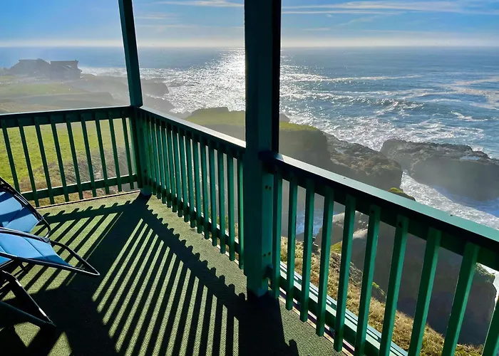 Inn Of The Lost Coast
