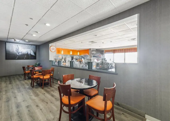 Howard Johnson By Wyndham Lexington