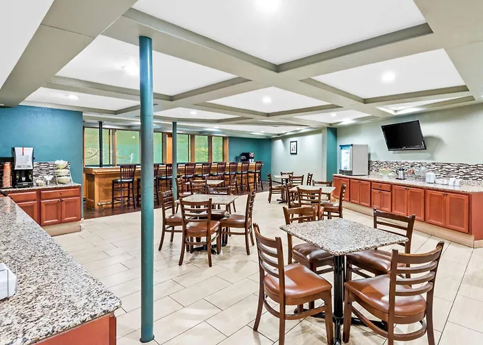 Quality Inn West Des Moines - Clive