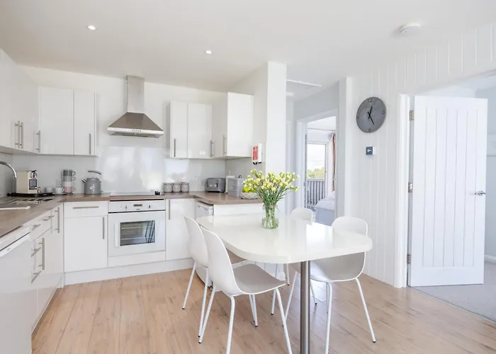 West Bay Cottages Yarmouth Isle Of Wight