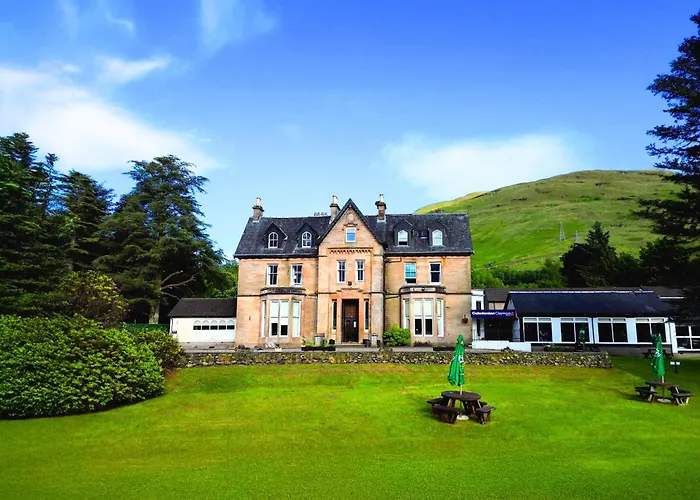 The Caledonian Claymore Hotel Arrochar
