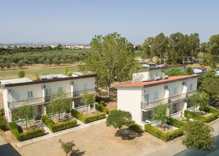 Village Due Elle