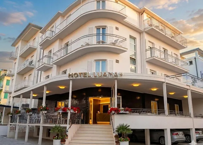 Hotel Luana