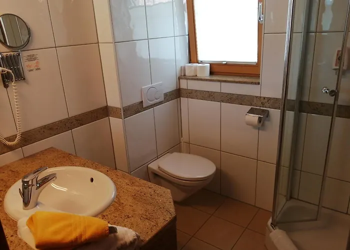 Hotel Enzian Landeck