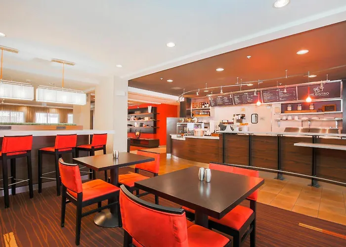 Courtyard By Marriott Salinas Monterey