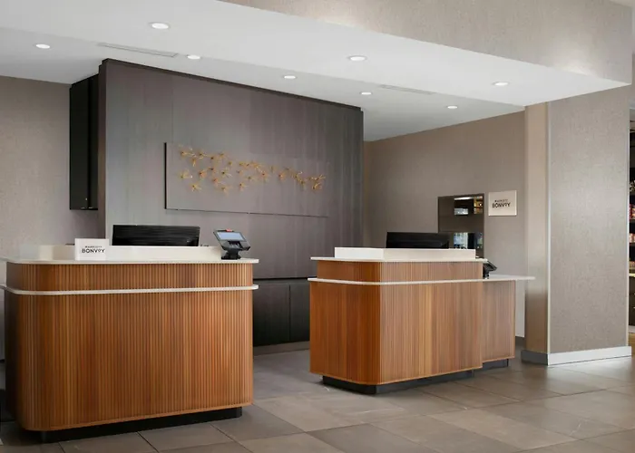 Courtyard By Marriott New Orleans Metairie