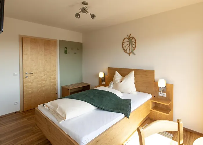 Hotel Gasthof zur Linde Mariahof