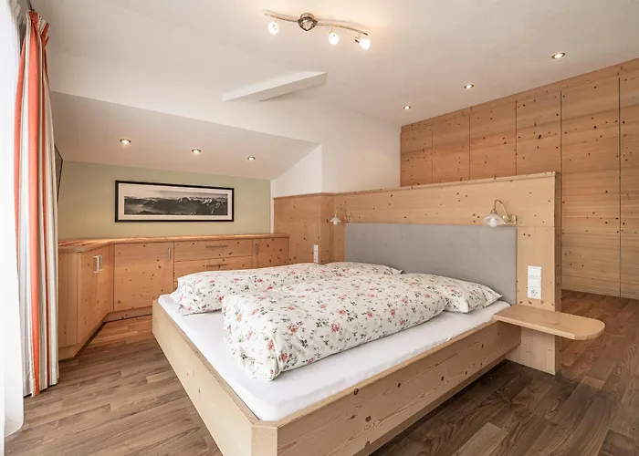 Martinshof Berg Herz Hotel Ahrntal