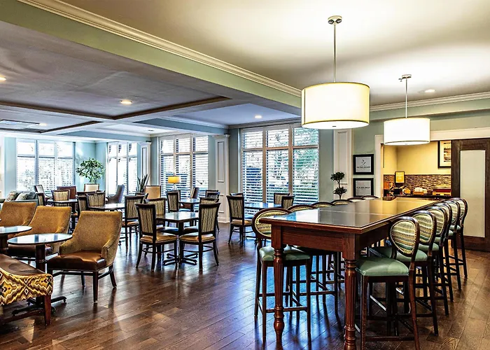 Hampton Inn Charleston-Daniel Island
