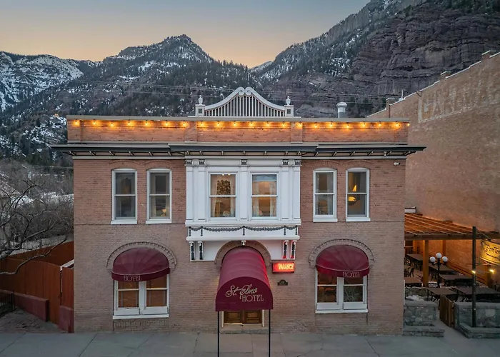 St. Elmo Hotel