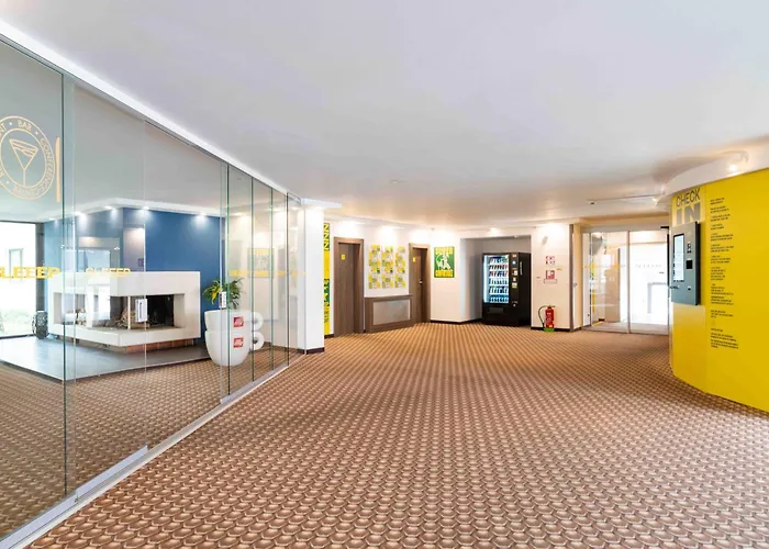 SLEEEP Hotel Vösendorf