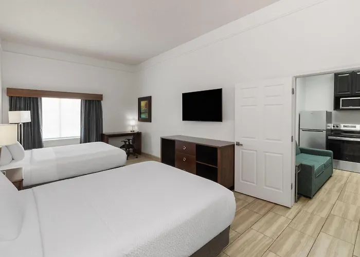 La Quinta By Wyndham Airport