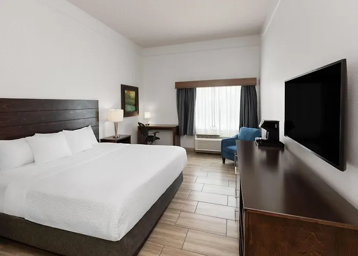 La Quinta By Wyndham Airport