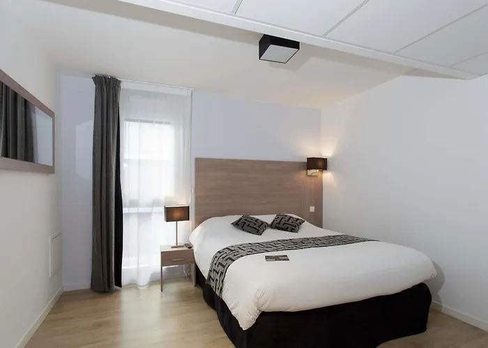 Tulip Inn Massy Palaiseau - Residence