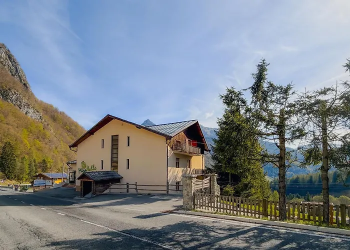 Miravalle Supersport Hotel Forni Avoltri