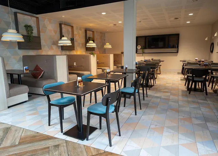 Hampton By Hilton Bristol Airport