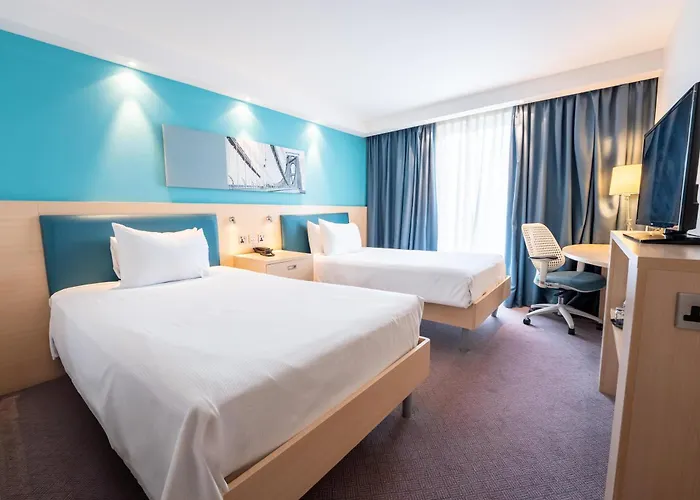 Hampton By Hilton Bristol Airport