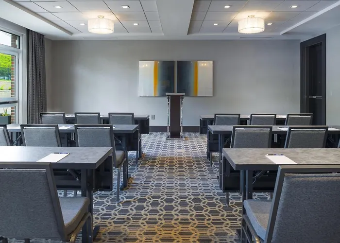 Hampton Inn & Suites Bridgewater, Nj