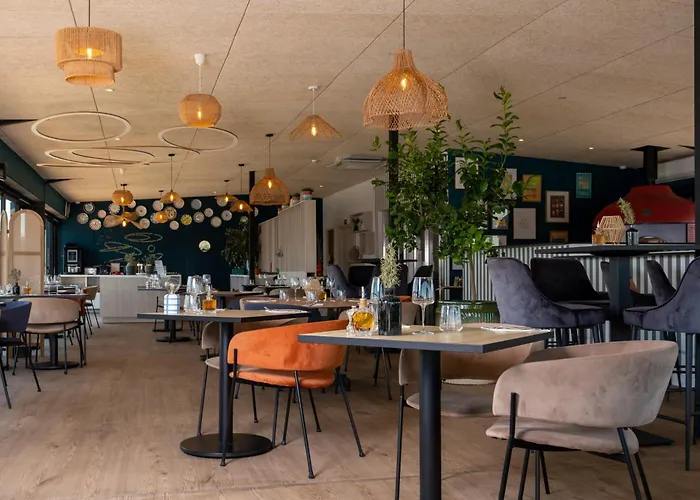 Golden Tulip & Rooftop Provence