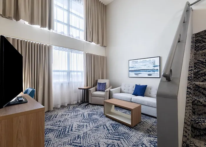 Candlewood Suites London South By Ihg