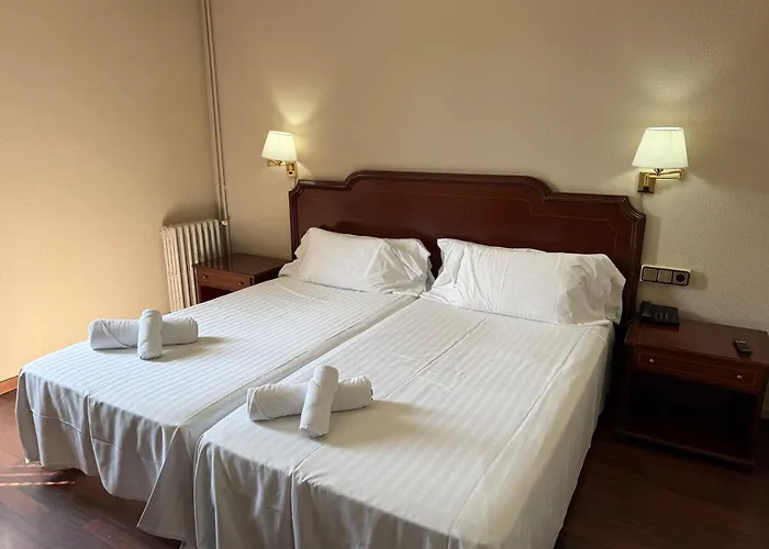 Hotel El Castell Sant Boi de Llobregat