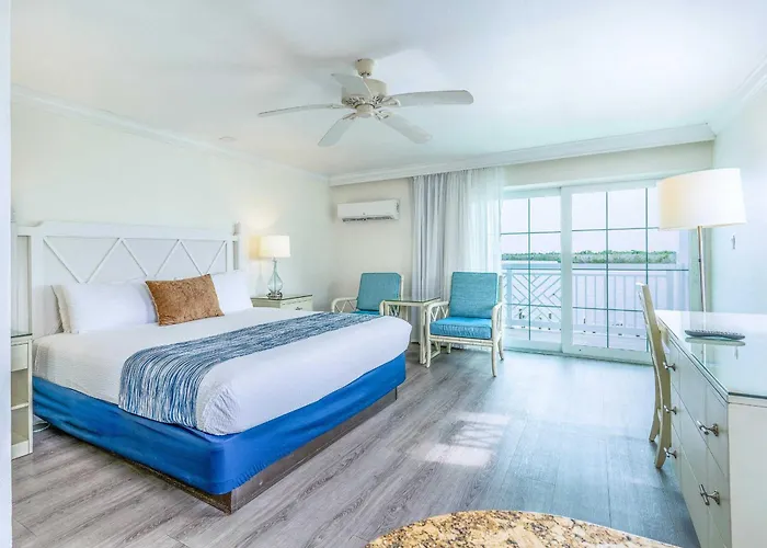 Tween Waters Island Resort & Spa