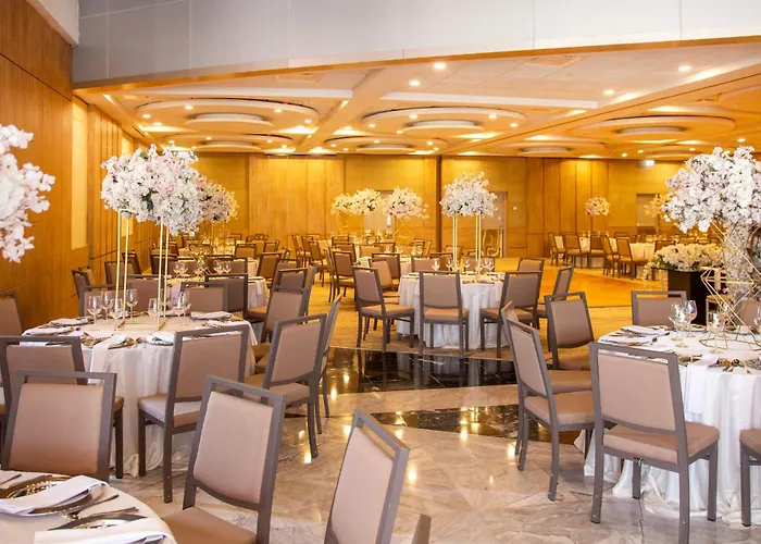 Holiday Inn Monterrey-Parque Fundidora By Ihg