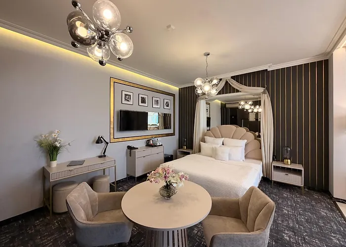 Hotel Luxor