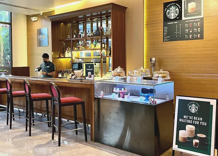 Holiday Inn & Suites Makati By Ihg Makati City