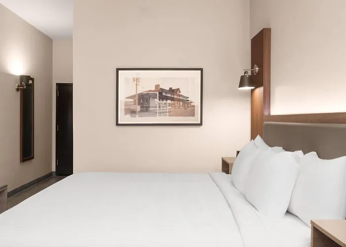 La Quinta Inn & Suites By Wyndham Bessemer