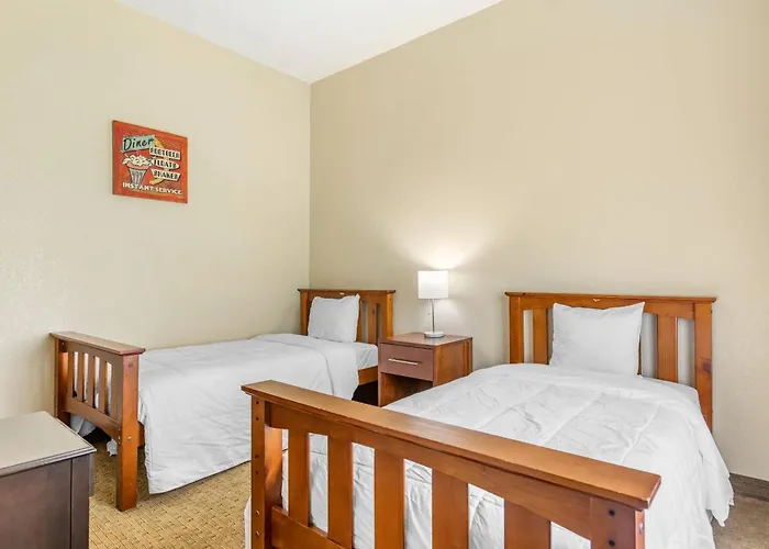 Comfort Suites Grand Rapids North