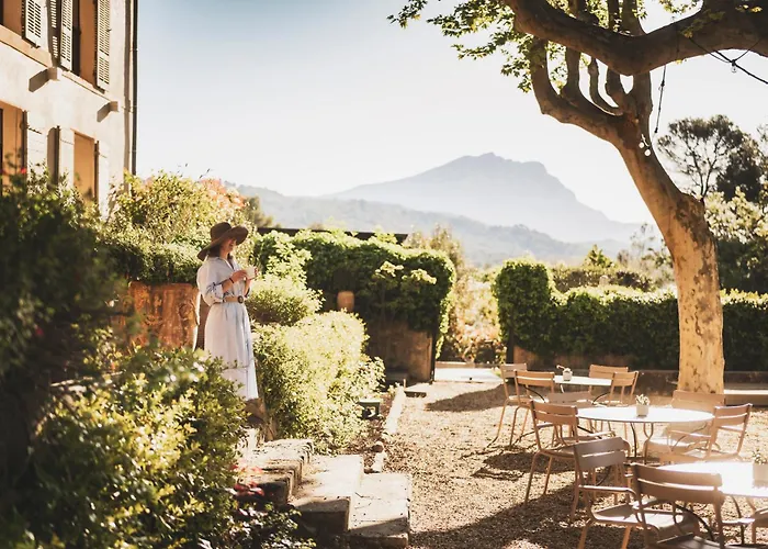 Les Lodges Sainte-Victoire &Spa