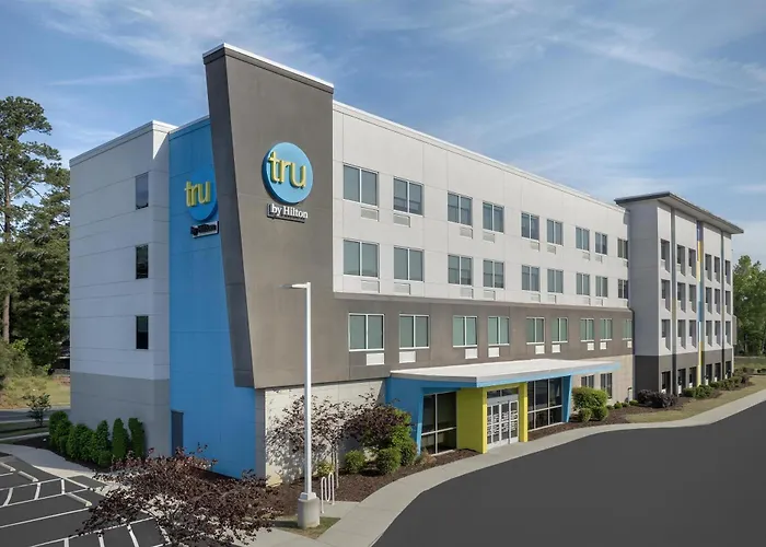 Tru By Hilton Fayetteville I-95
