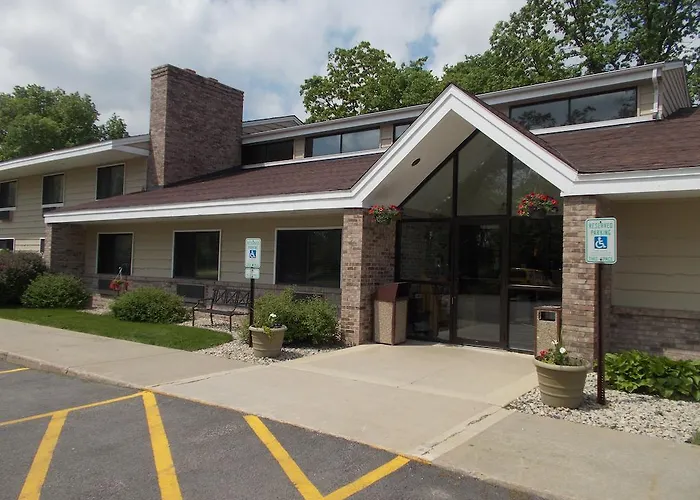 Boarders Inn And Suites By Cobblestone Hotels - Ripon