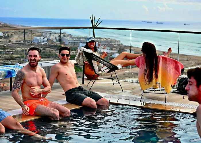 Manzili Surfhouse