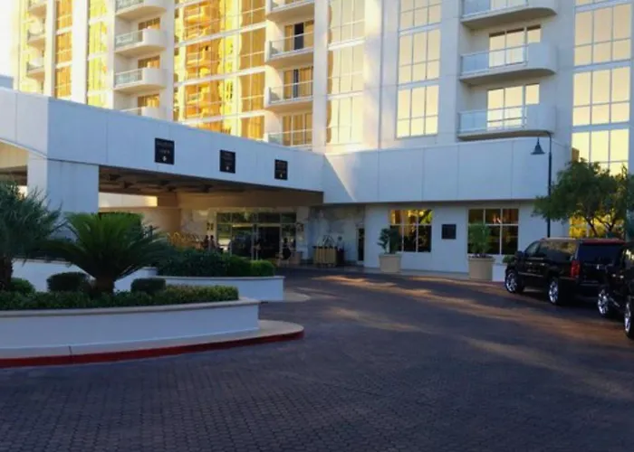 Mgm Signature Deluxe Balcony Strip View Suite